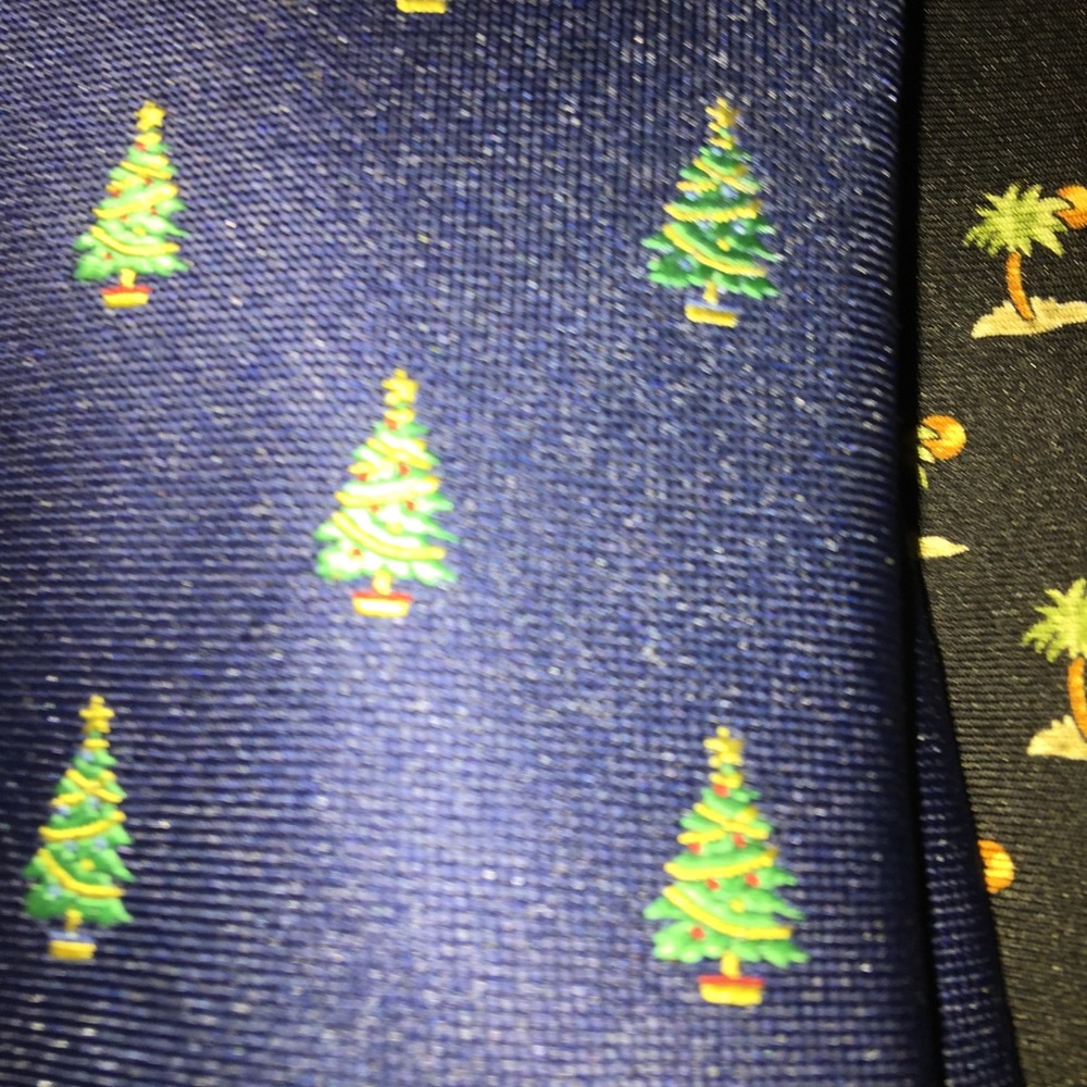 Men’s Ties Bundle Christmas/ Palm Trees and Plaid - Picture 3 of 4
